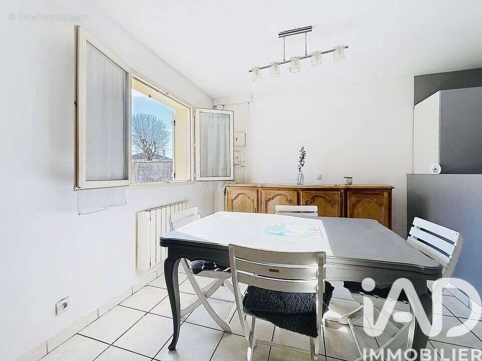 Photo 8 - Maison à LES MUREAUX