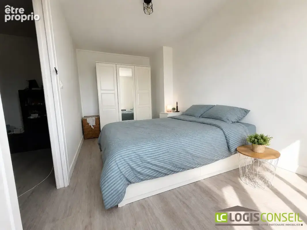 Appartement 2 pièces 35 m² à vendre à Vanves (92170) - photo 4