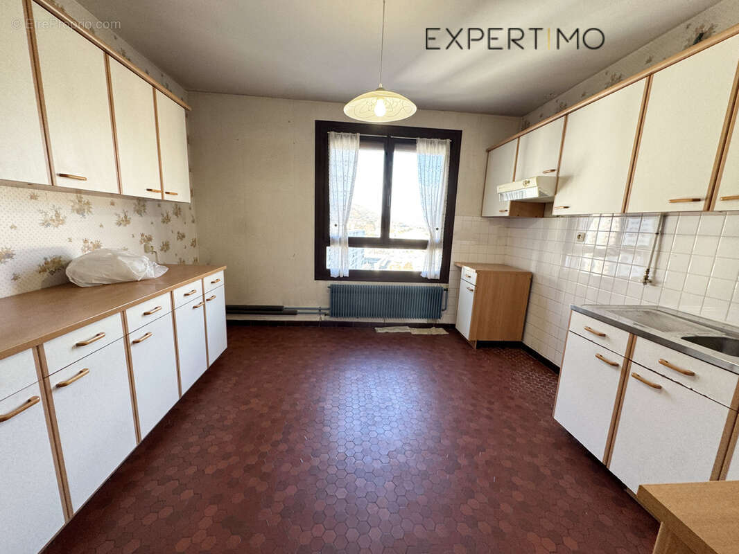 Appartement 5 pieces 97 m2 - photo 12