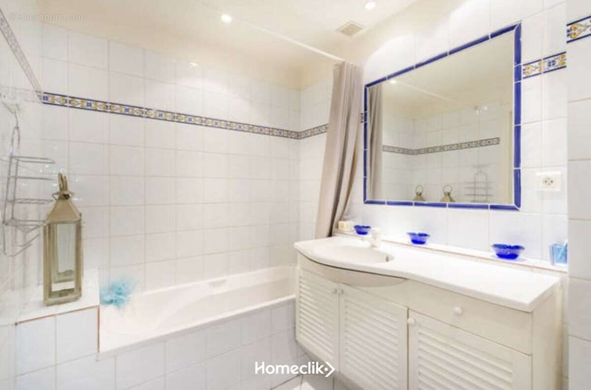 Appartement à PARIS-9E