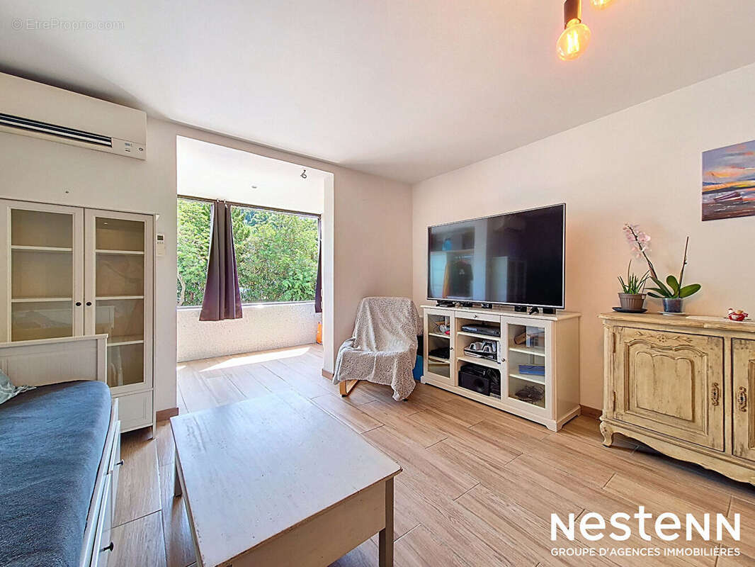 Appartement à LA CROIX-VALMER