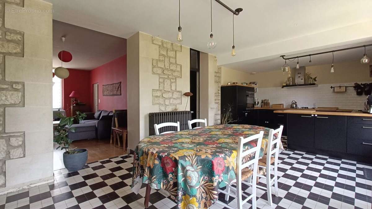Maison à POITIERS