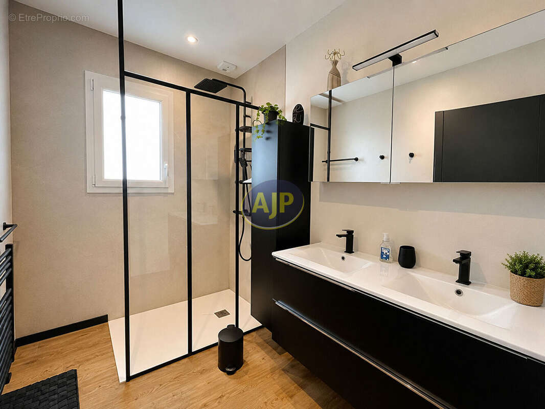 Maison Saint Jean De Monts 3 pièce(s) 82 m2 - Quartier du Devallon - photo 9