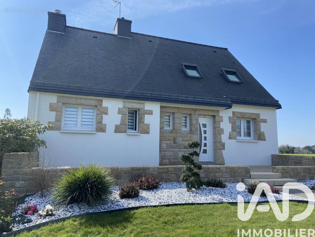 Photo 1 - Maison à LANGUIDIC