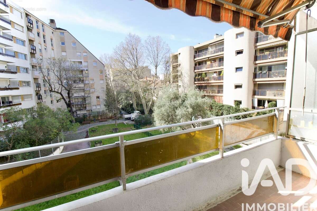 Photo 8 - Appartement à MARSEILLE-5E