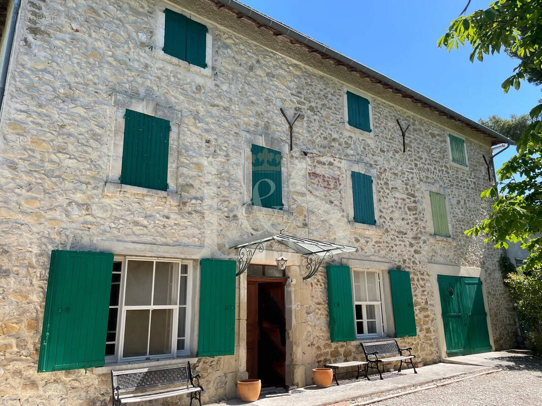 Maison à VAISON-LA-ROMAINE