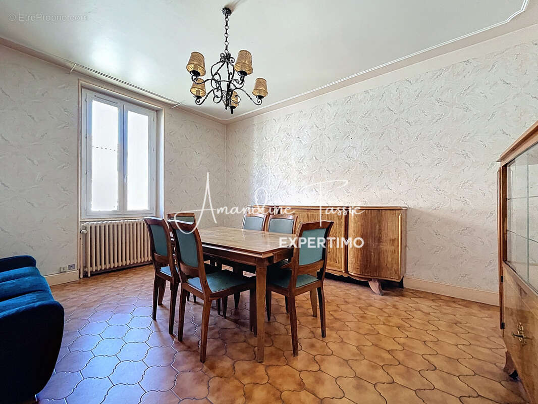 Immeuble de rapport, 3 appartements et sa maison   Centre-ville de Millau - photo 7