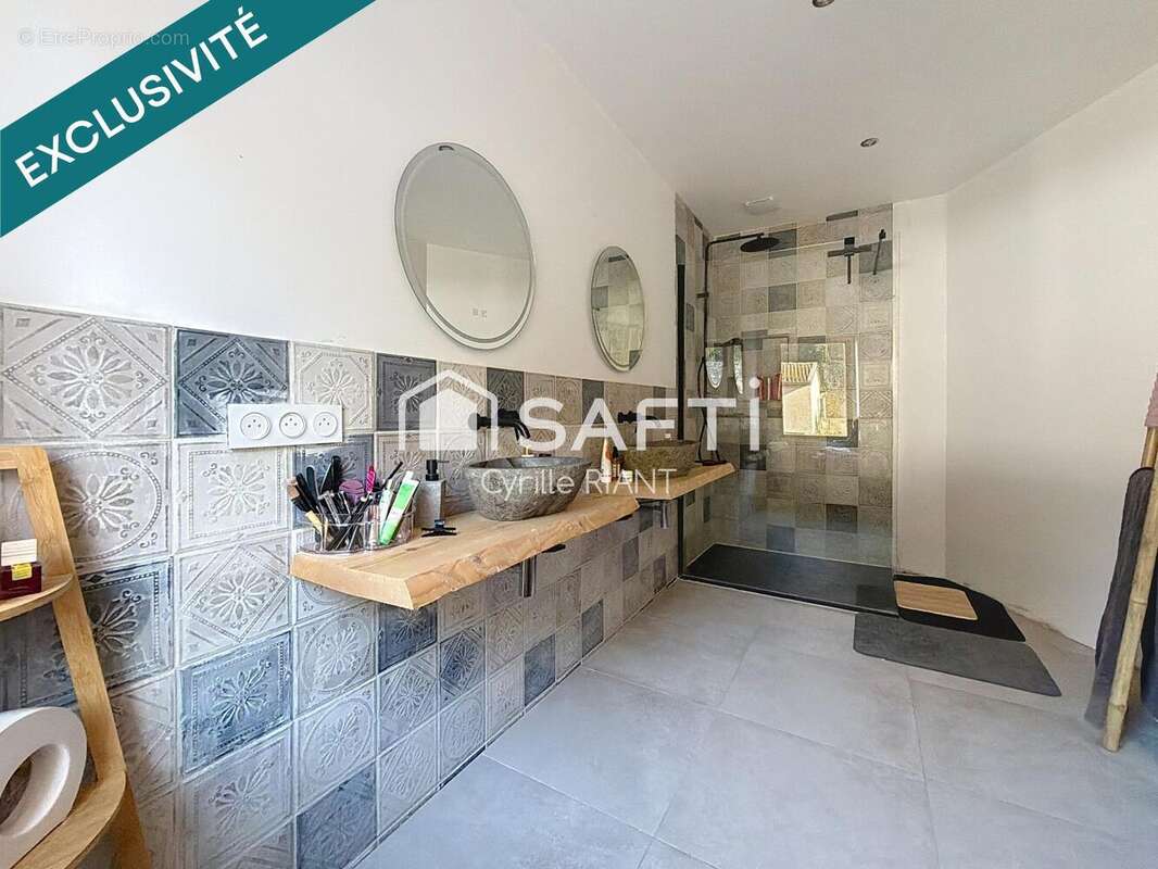 Maison 113 m² à Rives  - photo 7