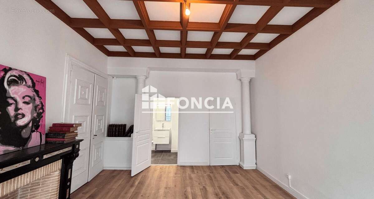 Appartement à SAINT-ETIENNE