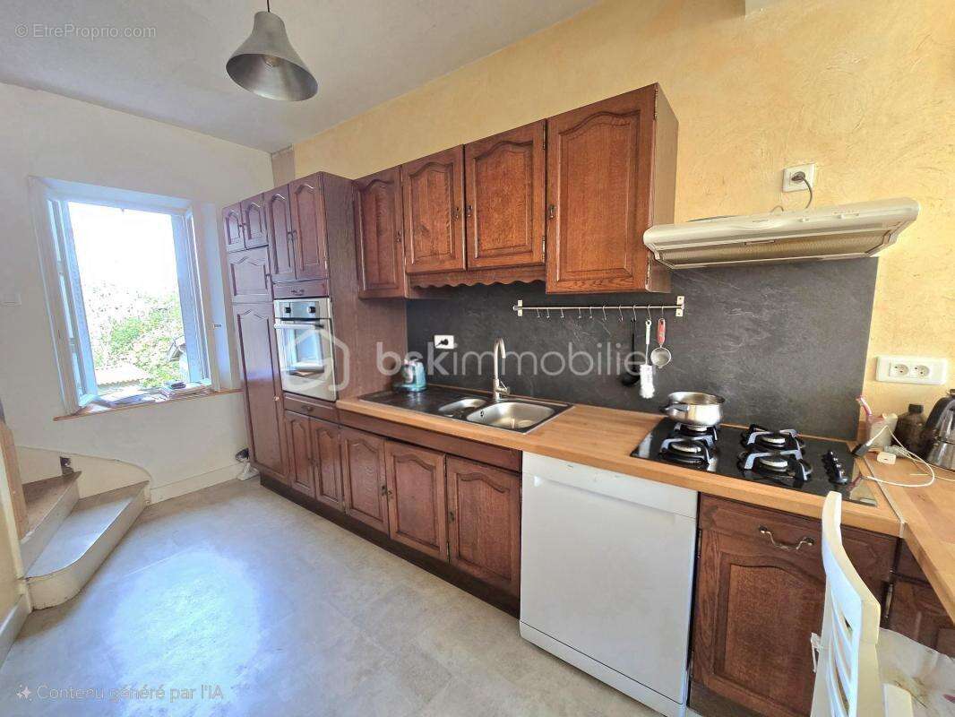 Maison de ville 5 pièces – 70 m² – Saint-Rémy-sur-Durolle - photo 3