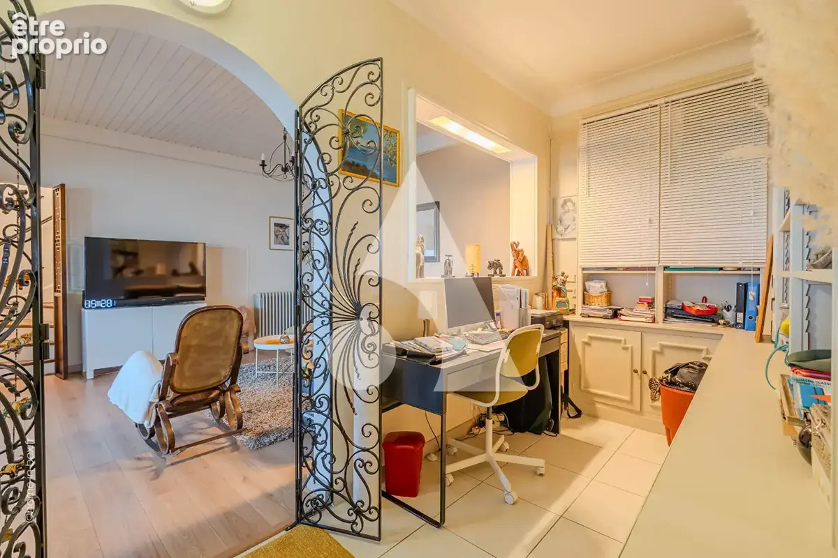 Coup de coeur, magnifique maison de 156 m2 avec vue Tour Eiffel - photo 12