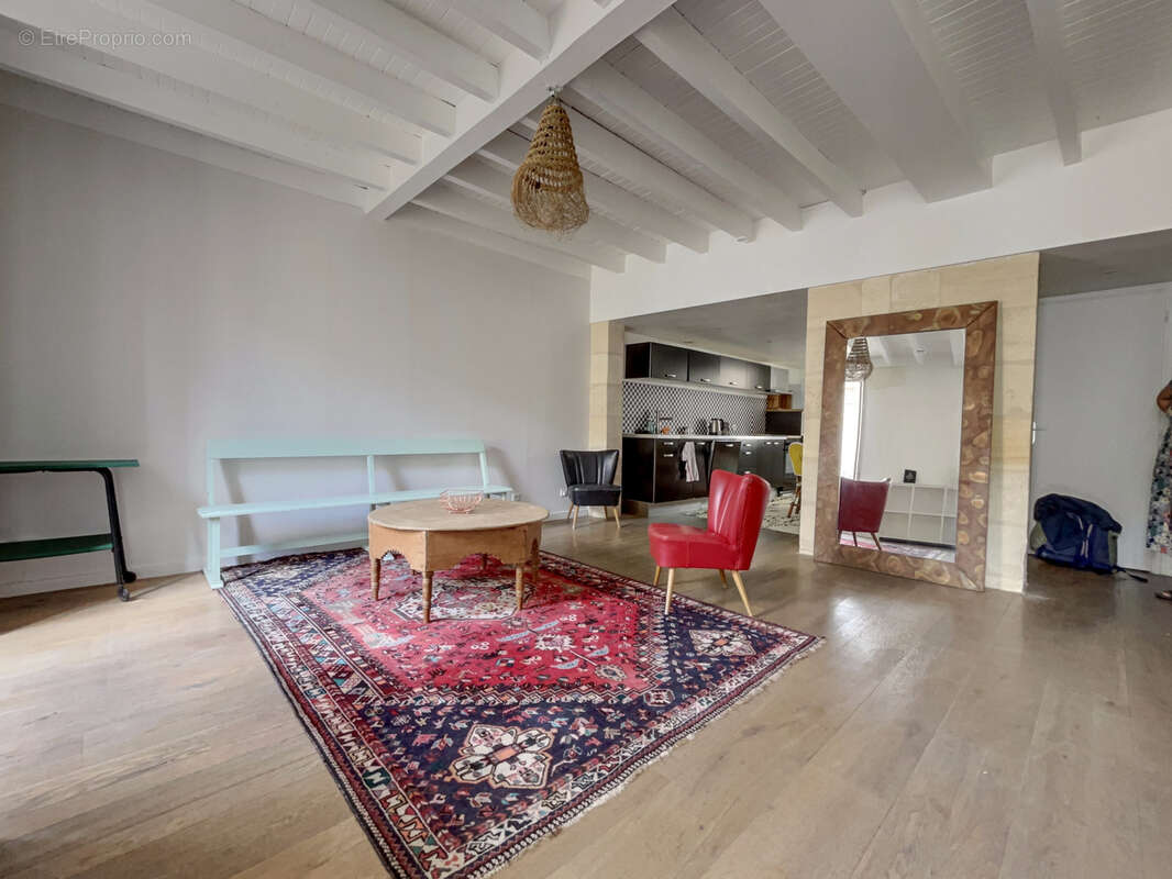 Appartement à BORDEAUX