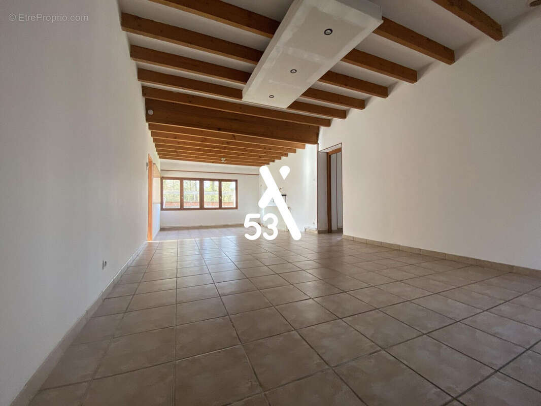 Maison à OUVE-WIRQUIN