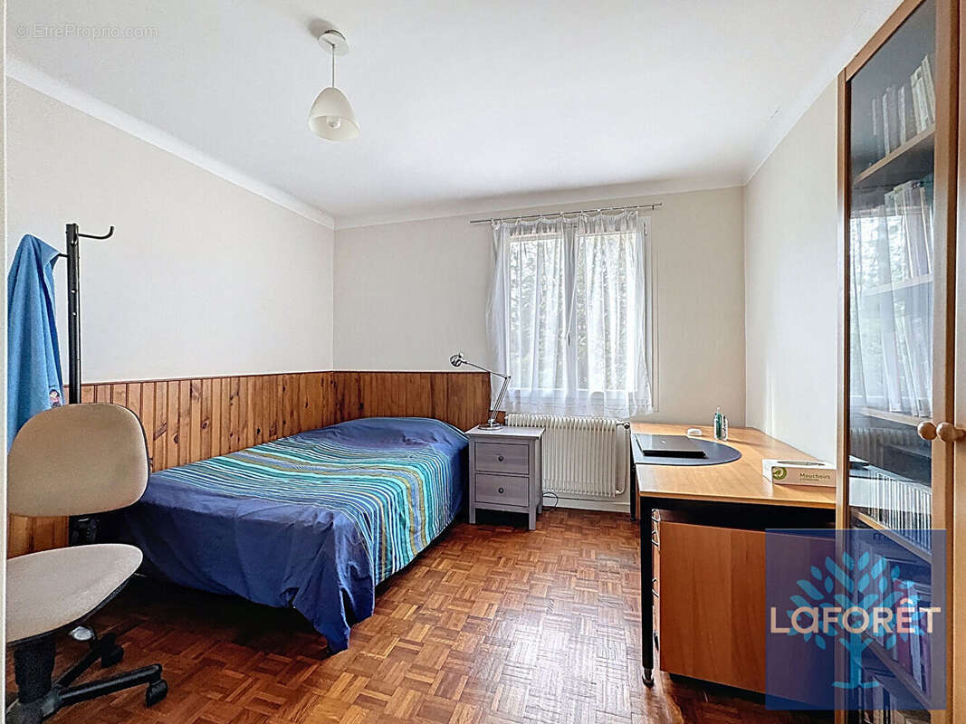 Maison à NEUILLY-SUR-MARNE