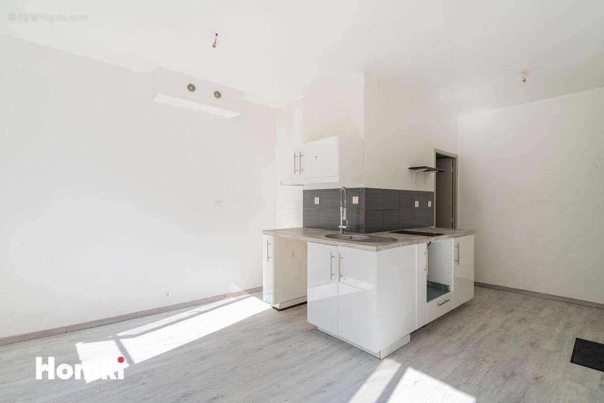 Appartement à MARSEILLE-10E