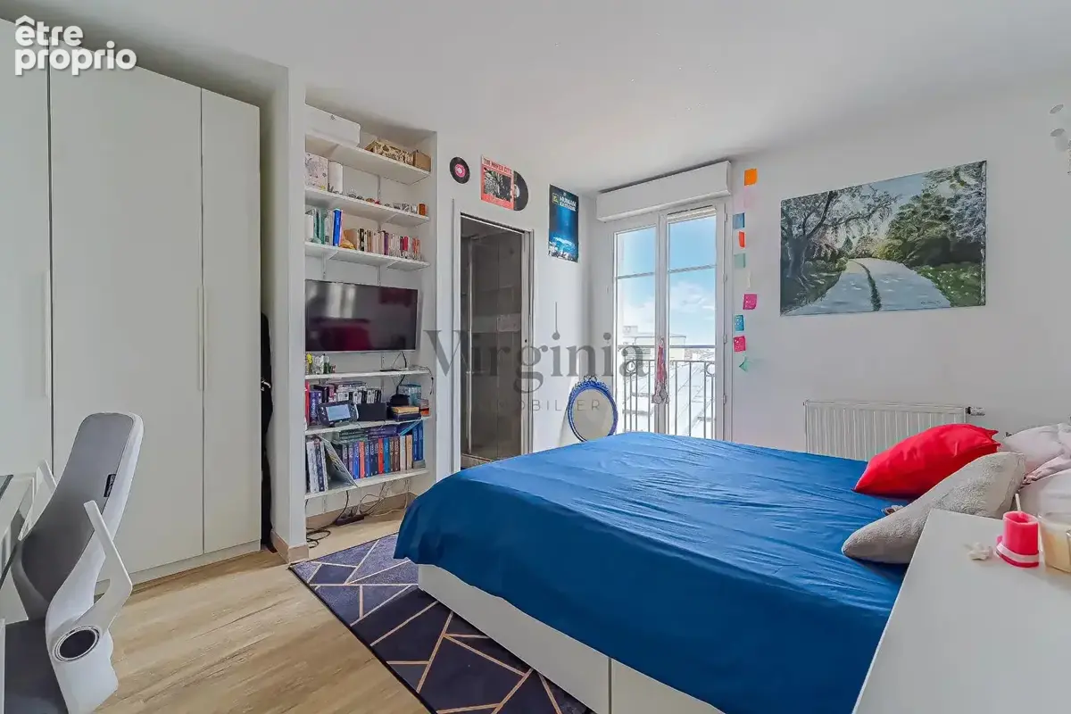 Duplex 6 pièces de 131 m² - 4 chambres - Terrasse de 40 m² - École Vétérinaire - photo 13