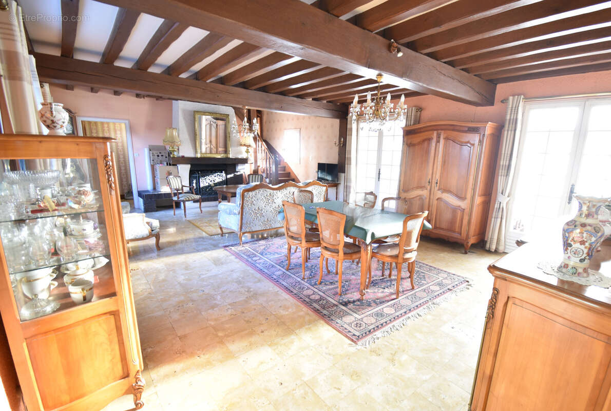 Maison à BAILLEAU-LE-PIN