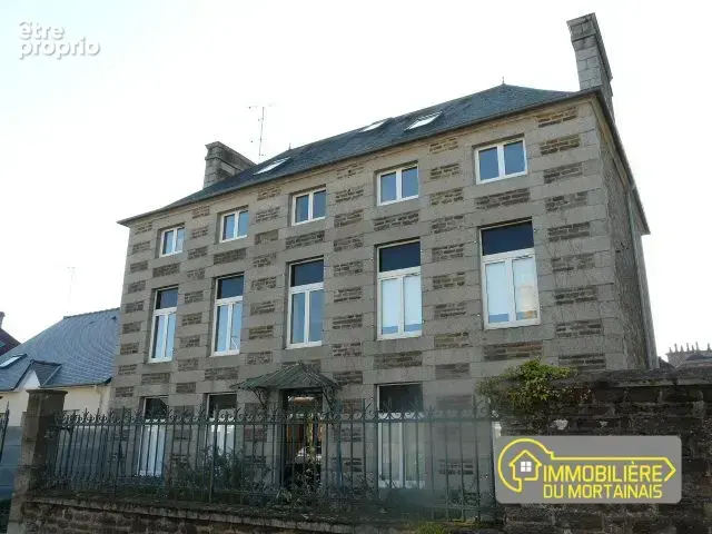Appartement à SAINT-HILAIRE-DU-HARCOUET