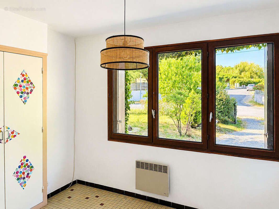 Maison de plain-pied avec vue dégagée sur la campagne, à deux pas de Cancon - photo 11