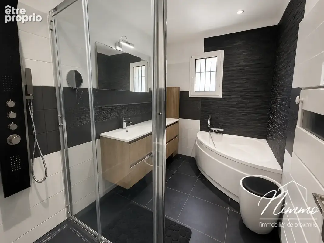 Nîmes carreau de lanes - villa  avec piscine garage et terrain arbore en exclusivite - photo 9