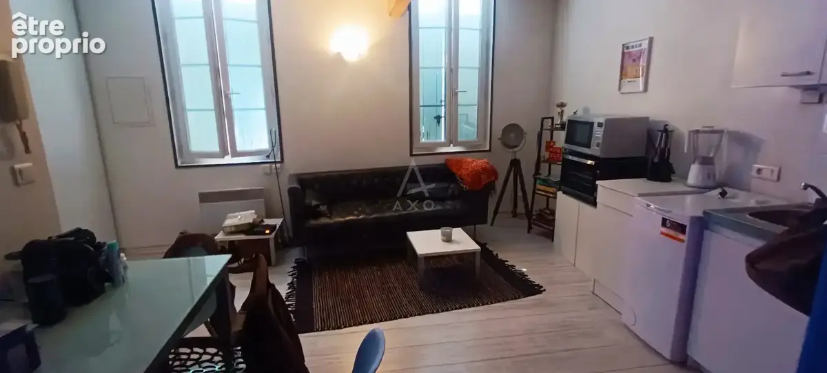 Immeuble loué  Local professionnel + 2 studios - photo 6