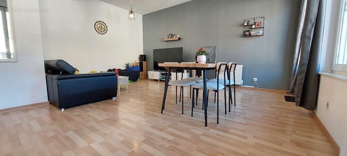 Appartement à HOUDAIN