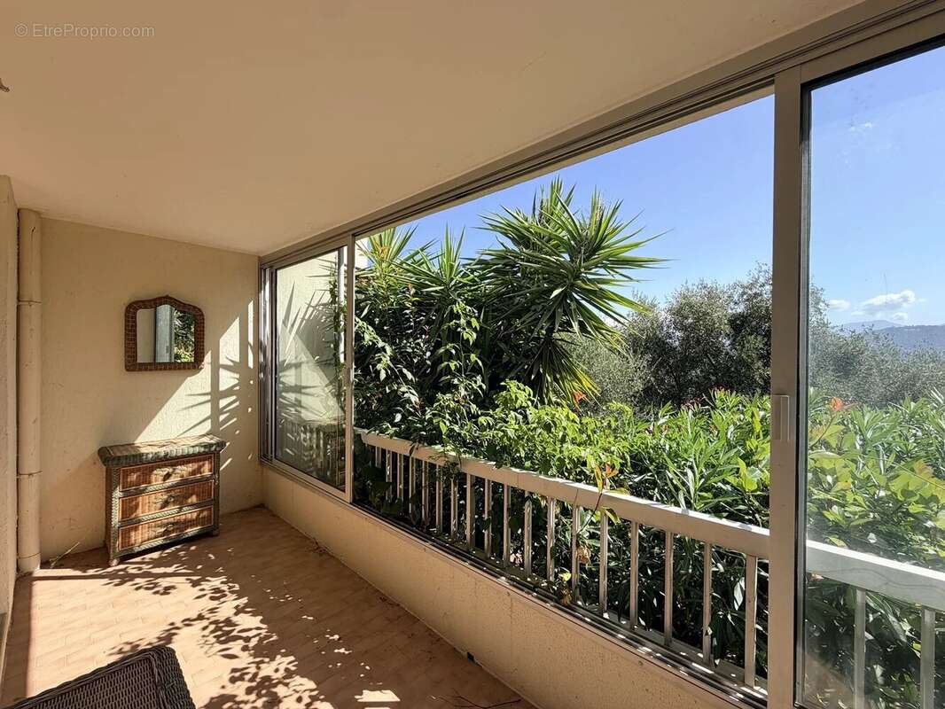 Duplex T3 72 m² Vue panoramique exceptionnelle sur Nice  Saint-Pierre-de-Féric - photo 14