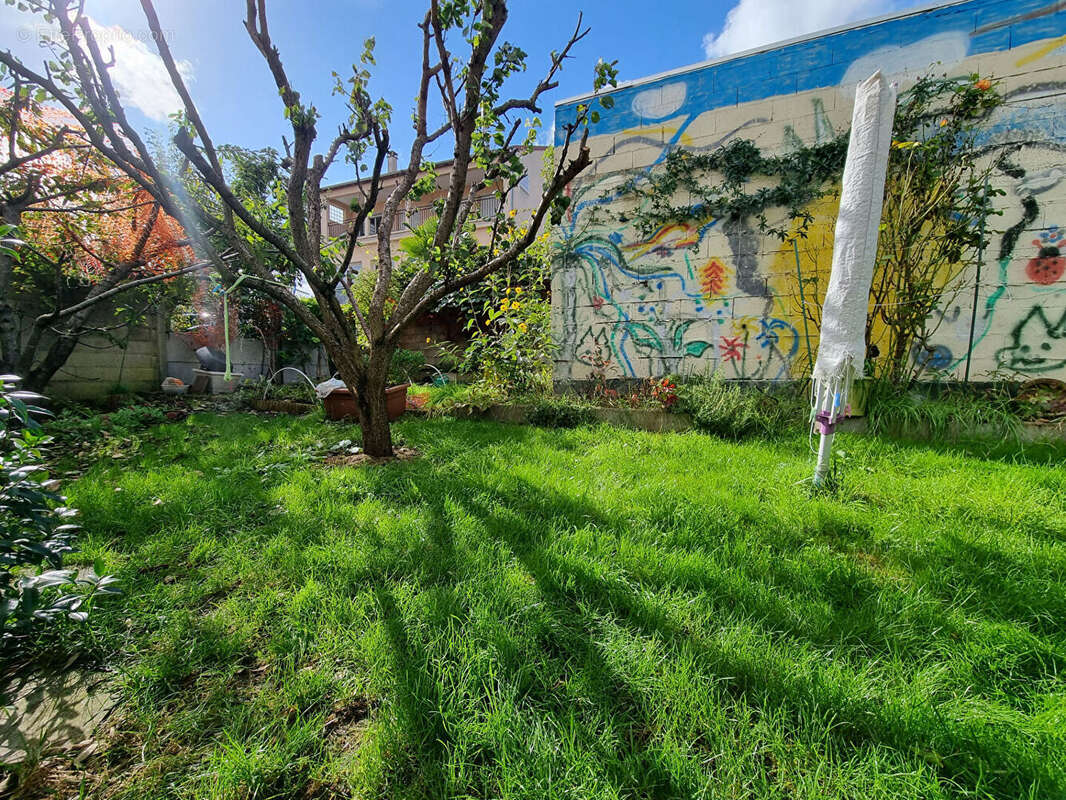 Maison à FONTENAY-SOUS-BOIS