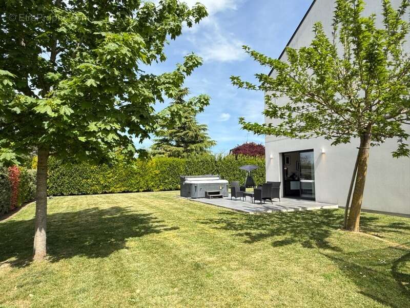 Maison à INGRE
