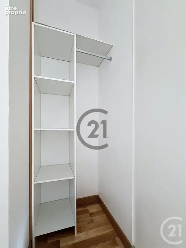 Appartement 2 pièces 43 m² à vendre à Reims (51100) - photo 3