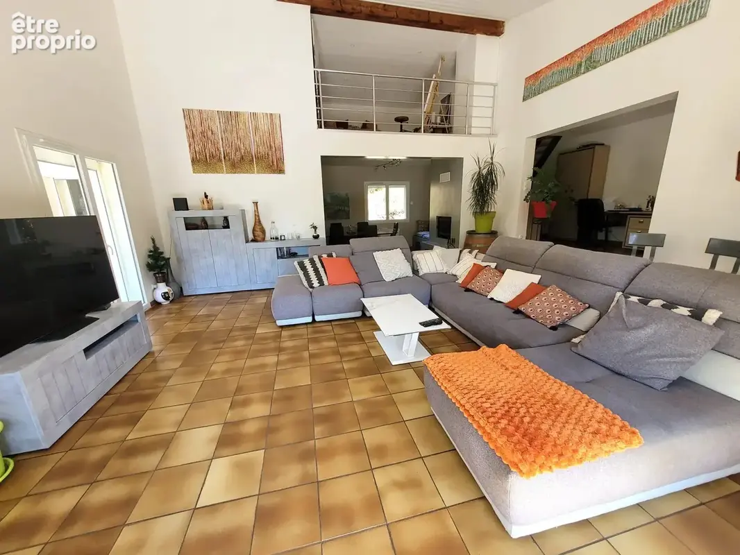 Maison familiale au calme - 6 pièces - 155.9 m² - photo 6