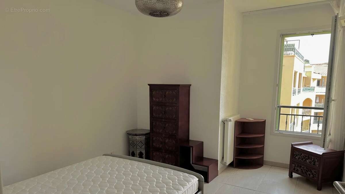 Appartement à CAGNES-SUR-MER