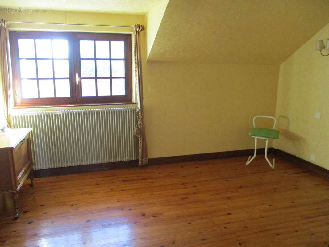 Maison à CHATEAU-CHINON(CAMPAGNE)