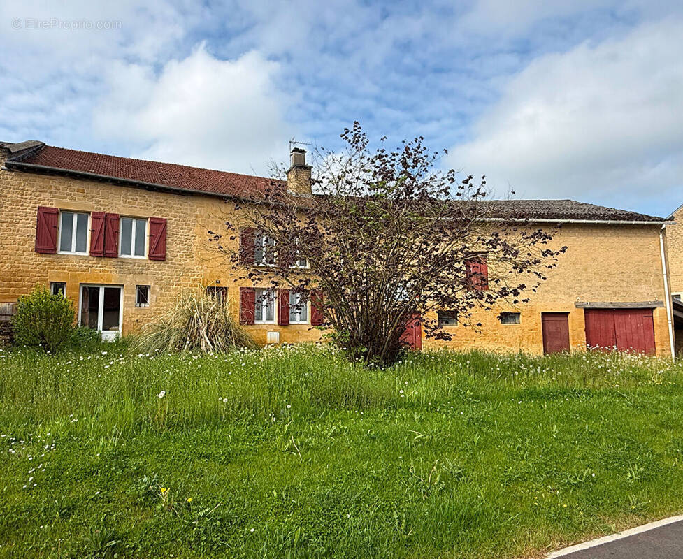 Maison à CHARLEVILLE-MEZIERES