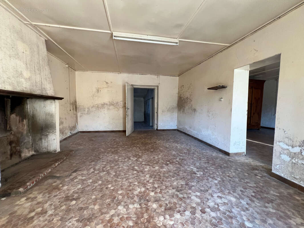 Maison à SION-LES-MINES