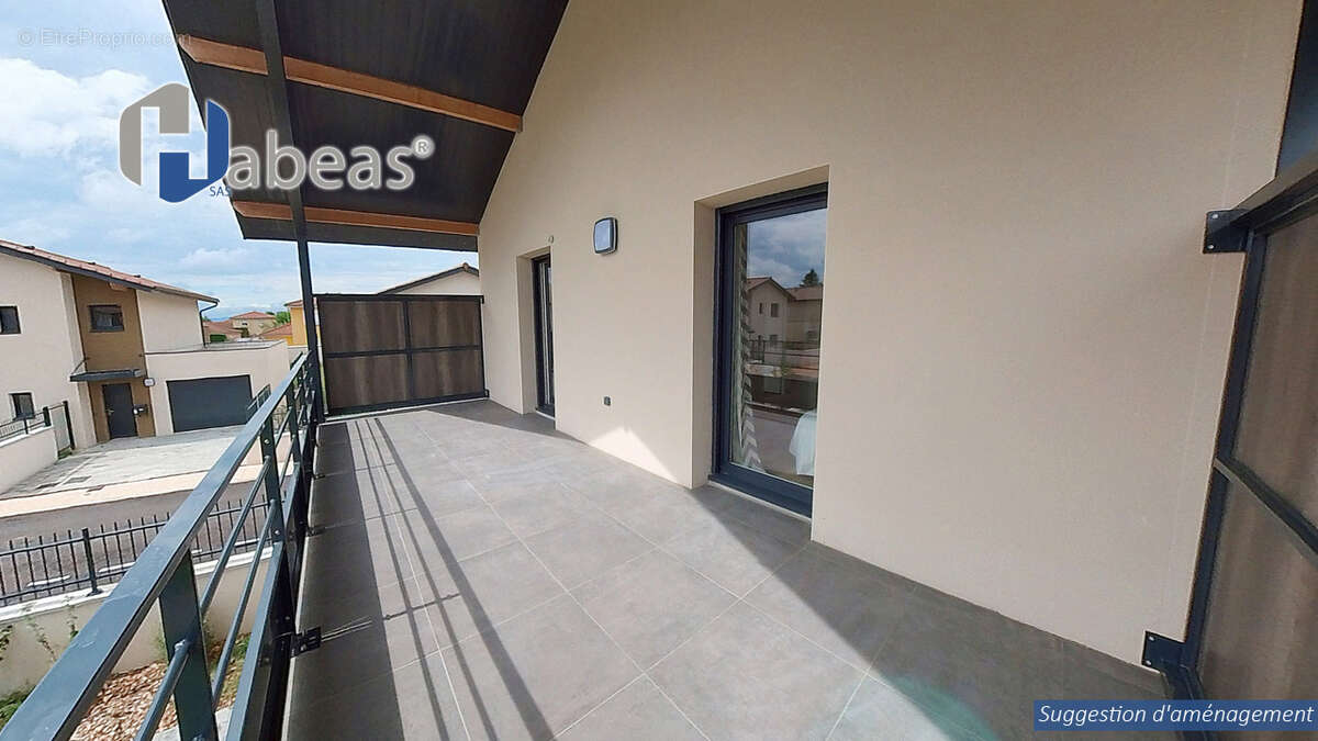 Maison à SAINT-PIERRE-DE-CHANDIEU