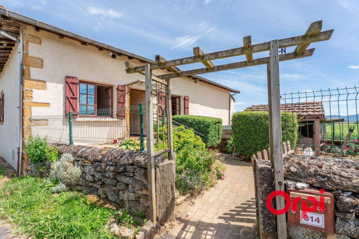 Maison à BULLY