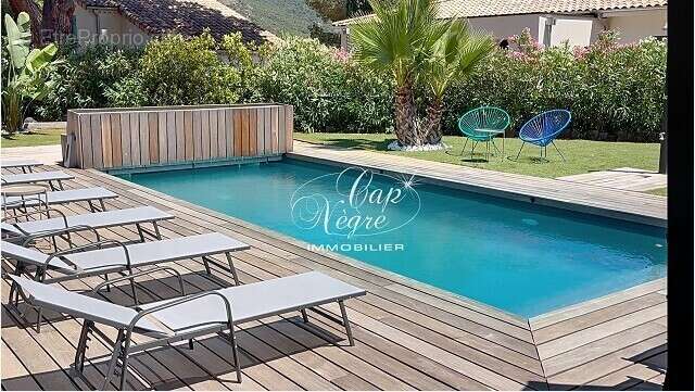 Maison à LE LAVANDOU