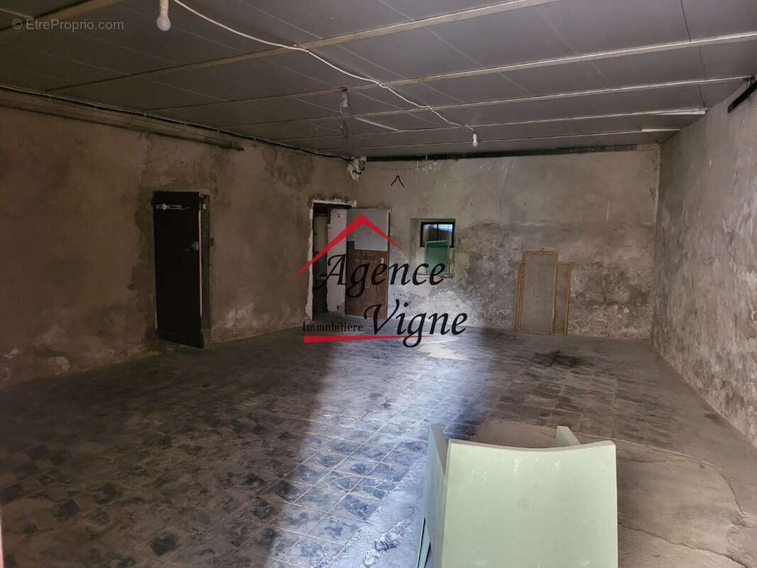 Maison à ROBIAC-ROCHESSADOULE