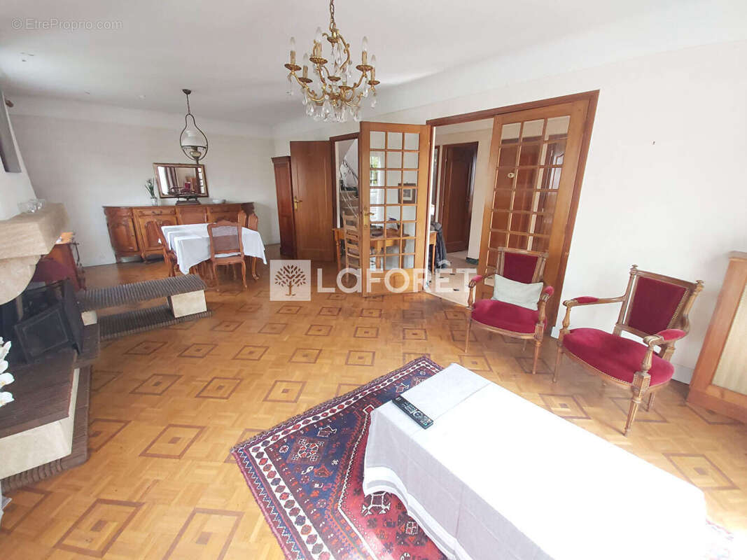 Maison à ROSNY-SOUS-BOIS