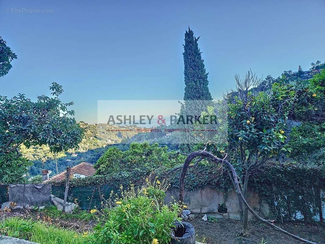 Maison à SAINTE-AGNES