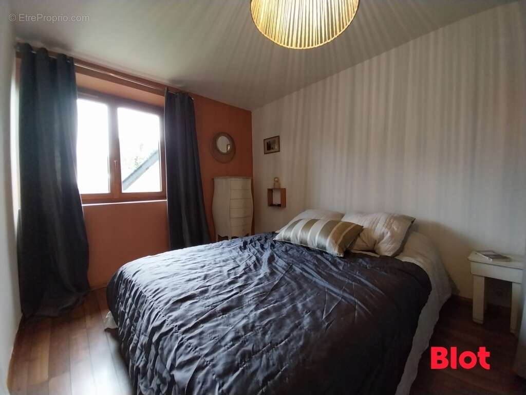 Maison à SAINT-PIERRE-DE-PLESGUEN