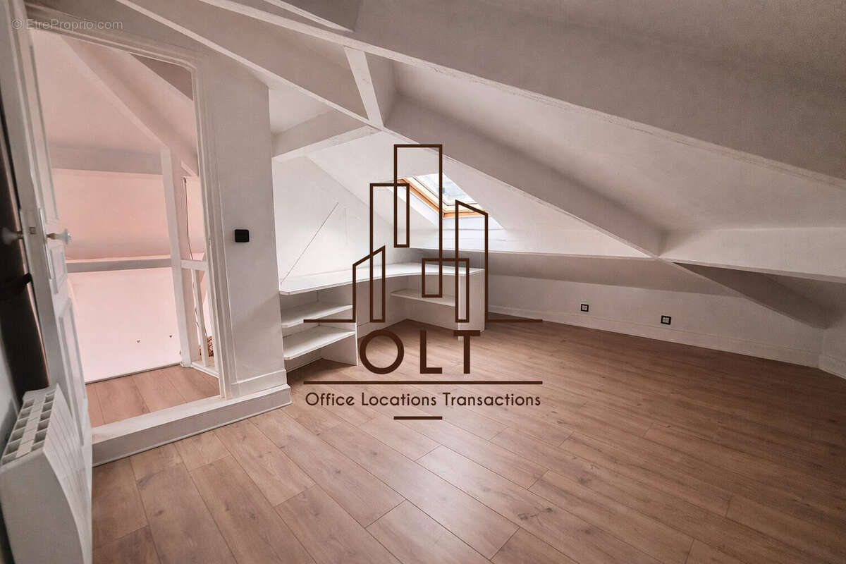 Appartement à SURESNES