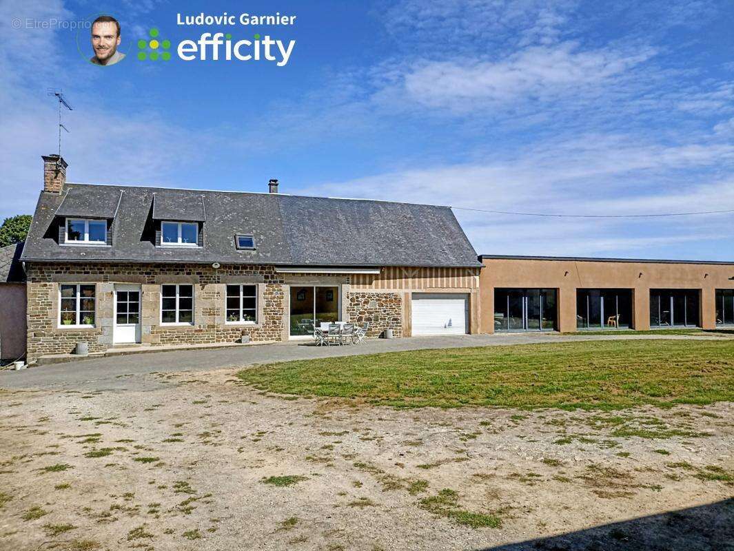 Maison 132 m² à Mortain  - photo 2