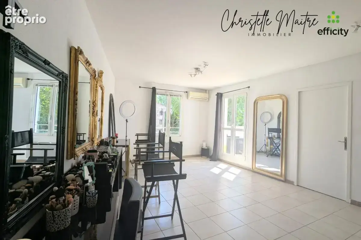 Local commercial - photo 7