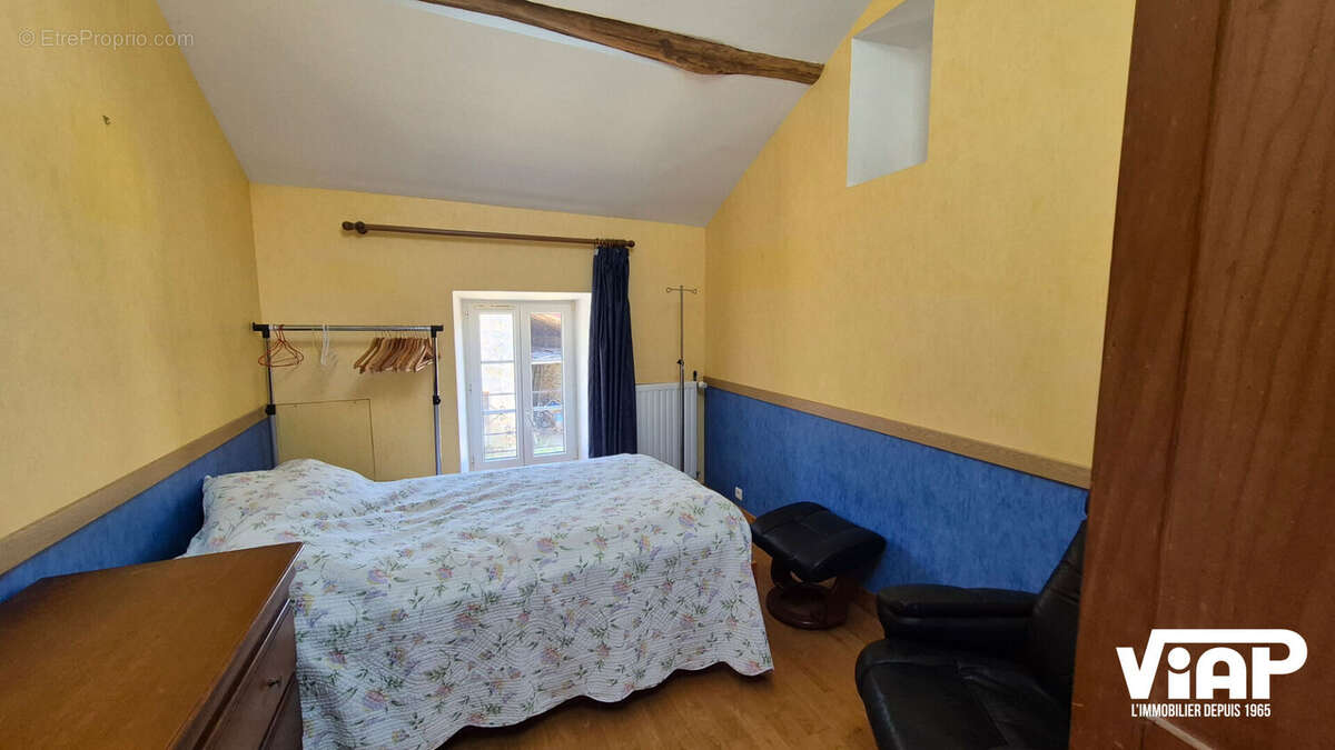 Ferme rénovée avec dépendances - photo 8