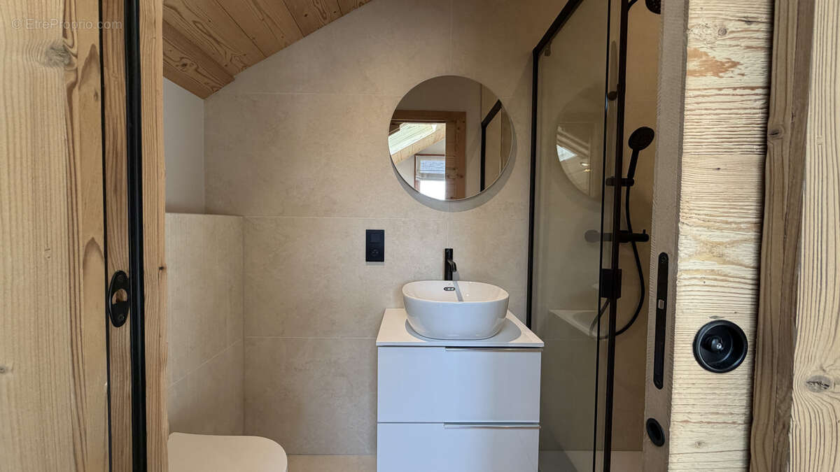 Appartement à LES VILLARDS-SUR-THONES