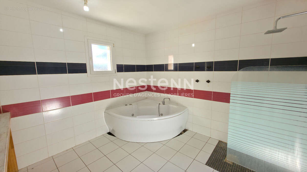 Maison à SAINTE-REINE-DE-BRETAGNE