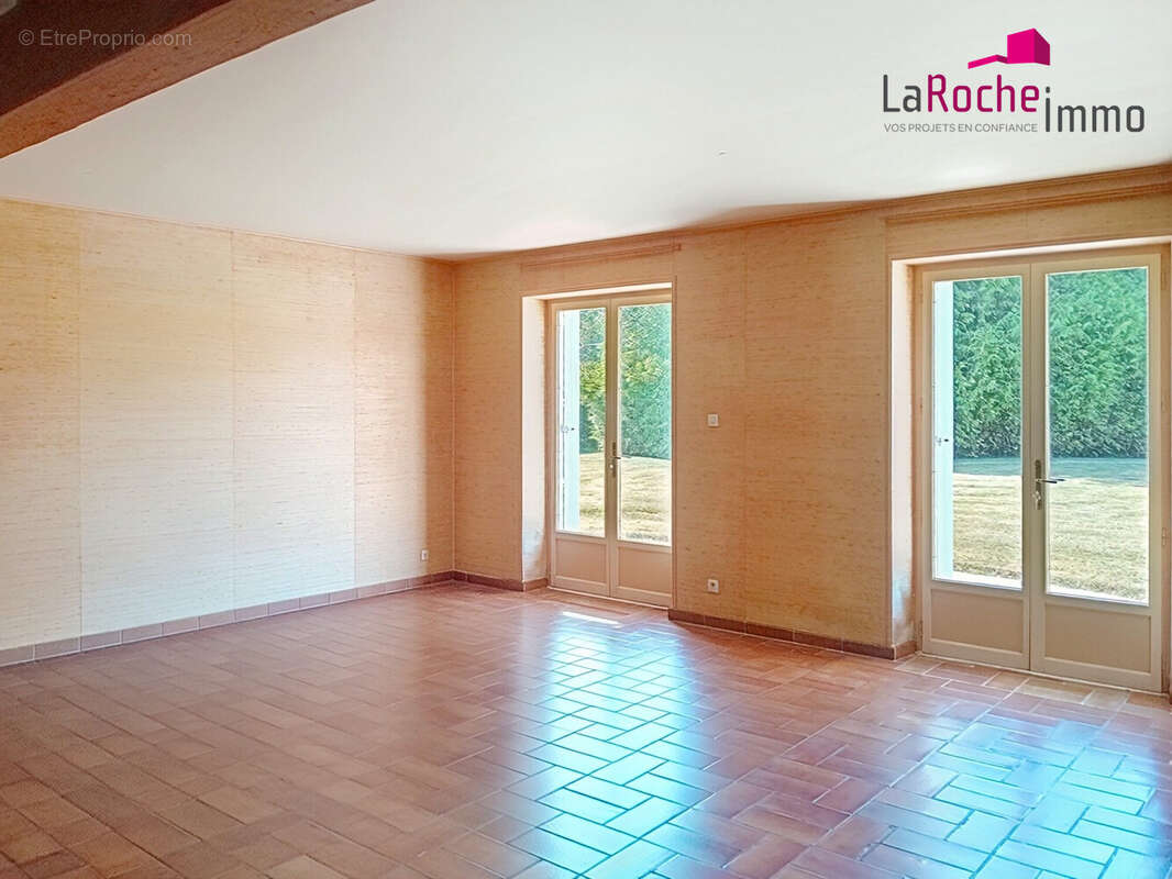 Maison 162 m² à Landerneau  - photo 3