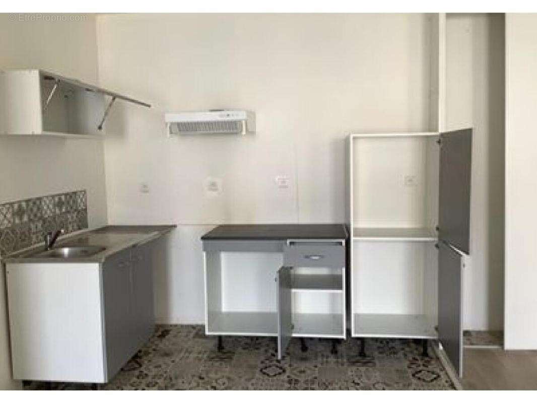 Appartement à COUTRAS
